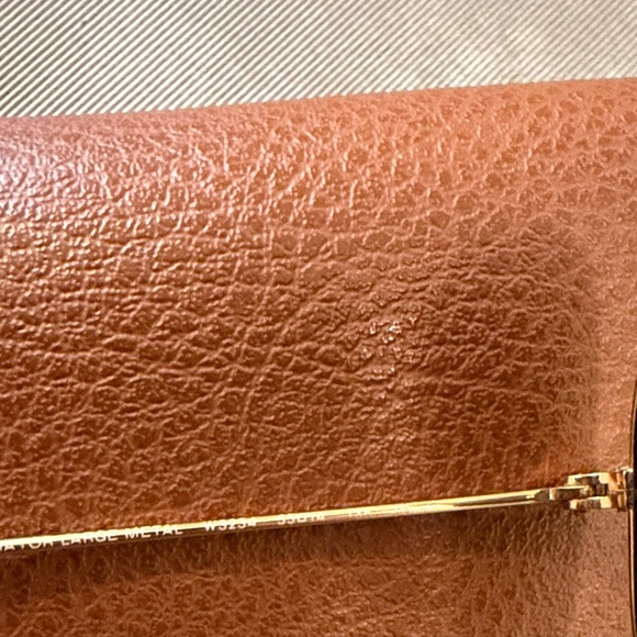 Ray-Ban Gold Frame Aviator Sunglasses with Dark Green/Gray Lenses - RB3025 - Picture 7 of 9